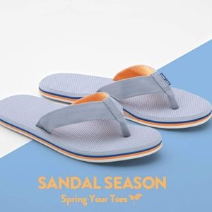 Hari Mari flip flops